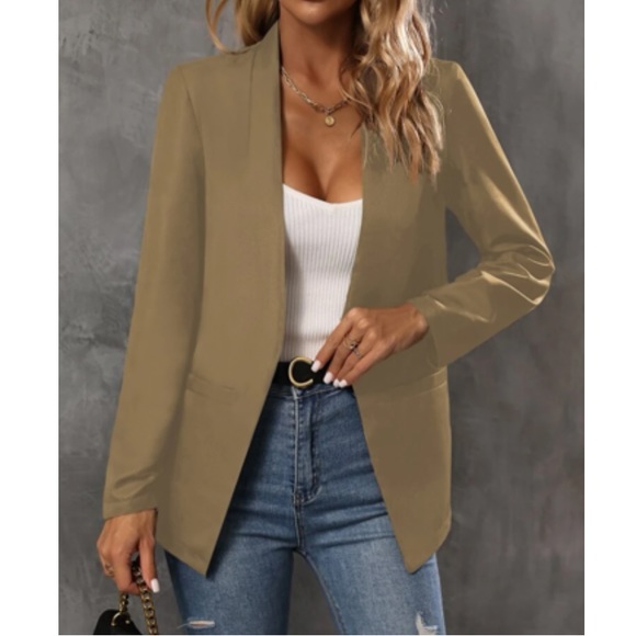 Jackets & Blazers - Classic khaki business casual open front blazer